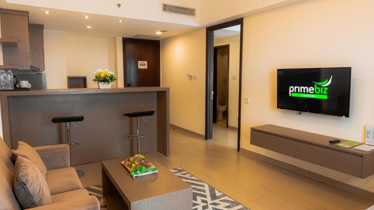 Primebiz Cikarang Hotell Exteriör bild