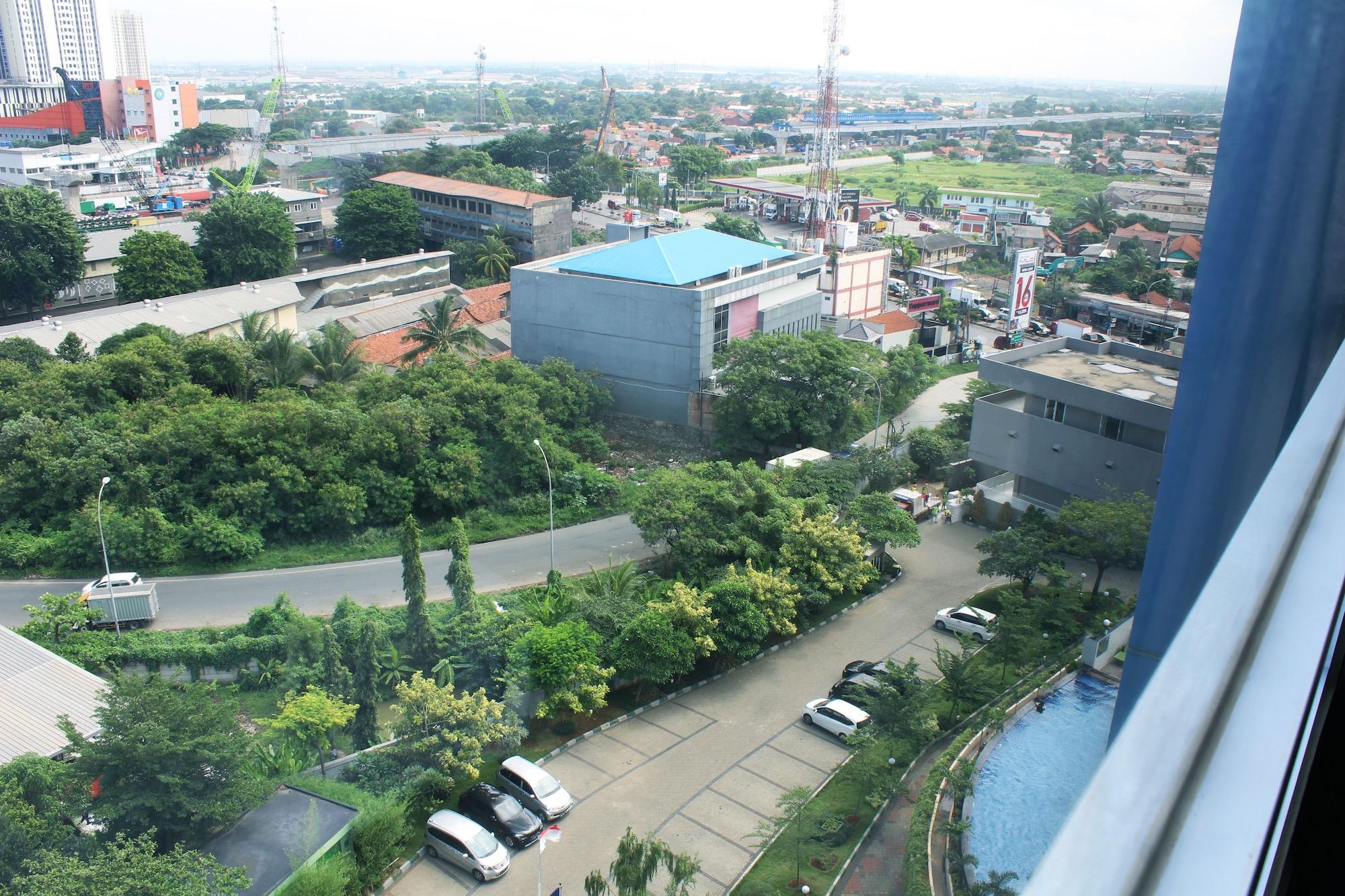 Primebiz Cikarang Hotell Exteriör bild